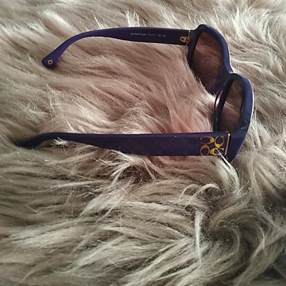 Coach sunglasses - Picture 2 of 3